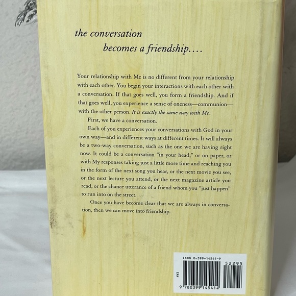 Friendship with God: An Uncommon Dialogue by Neale Donald Walsch Book - Picture 4 of 8